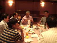 歓談中