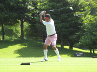 元F1レーサーの鈴木社長も参戦