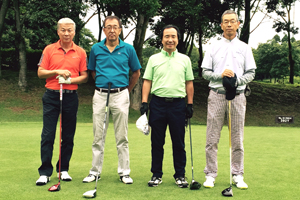 金社長 篠原取締役 根本社長 中山シニアアドバイザー